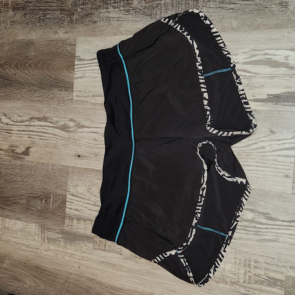 Lululemon Speed Shorts Teal & Black Animal Print